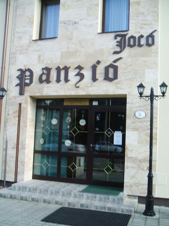 Отель Joco Panzio Ньиредьхаза Экстерьер фото